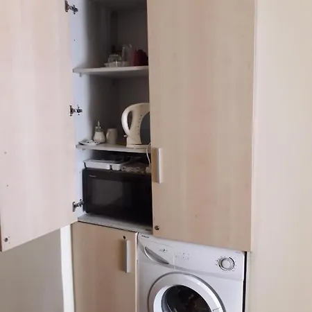 Apartmán Small With A Private External Bathroom